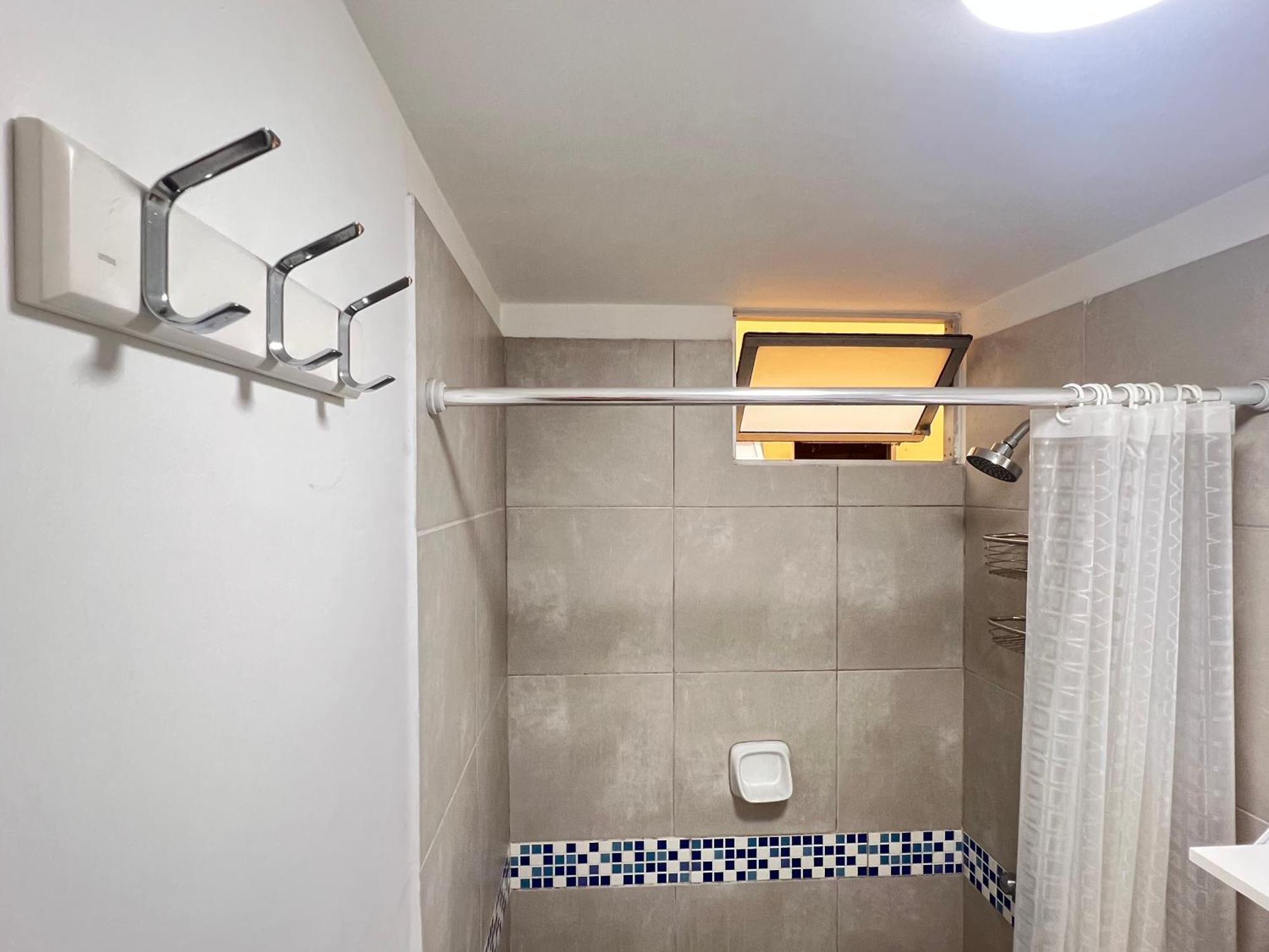 Downtown Lima Apt With May Promo Book & Save Big Eksteriør bilde