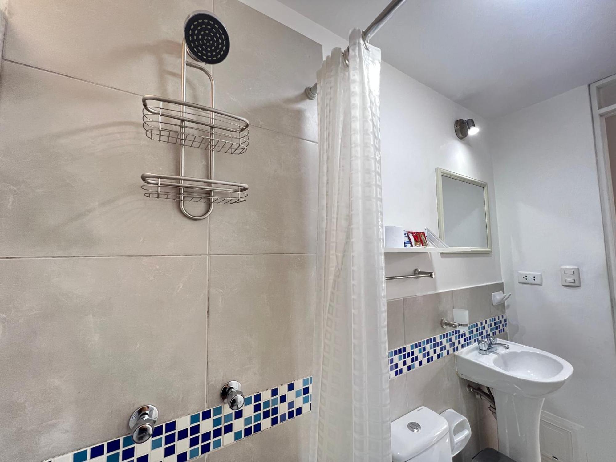 Downtown Lima Apt With May Promo Book & Save Big Eksteriør bilde
