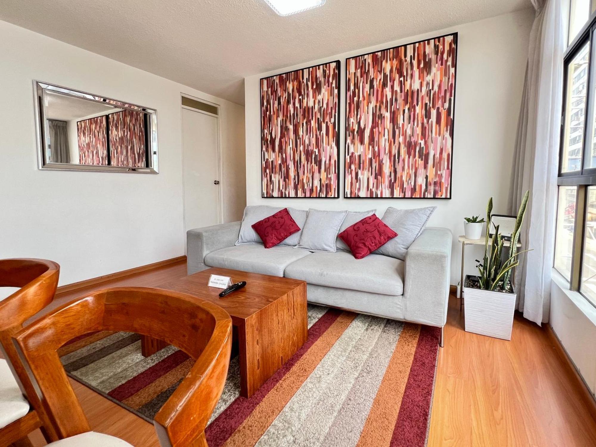 Downtown Lima Apt With May Promo Book & Save Big Eksteriør bilde