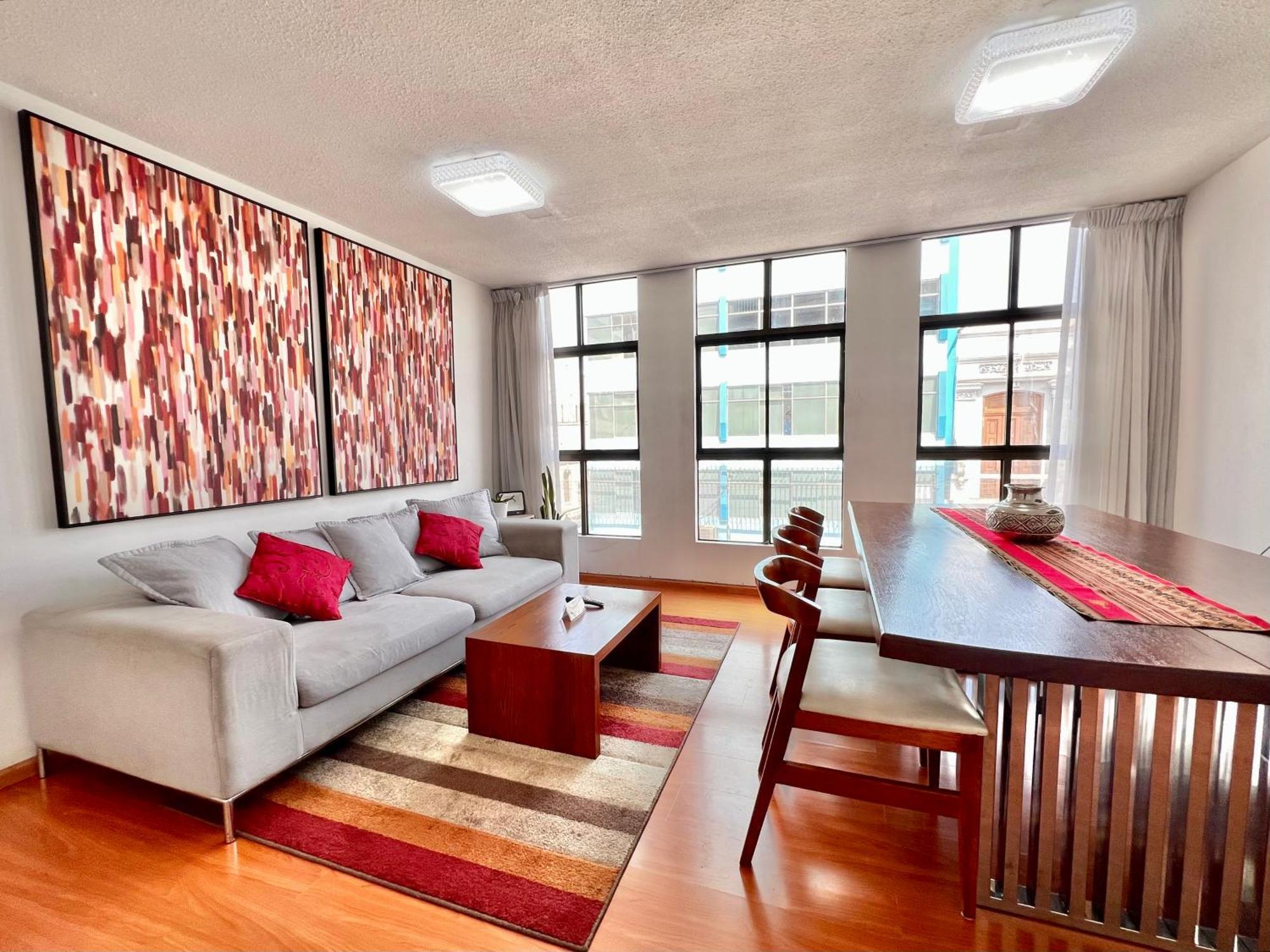 Downtown Lima Apt With May Promo Book & Save Big Eksteriør bilde